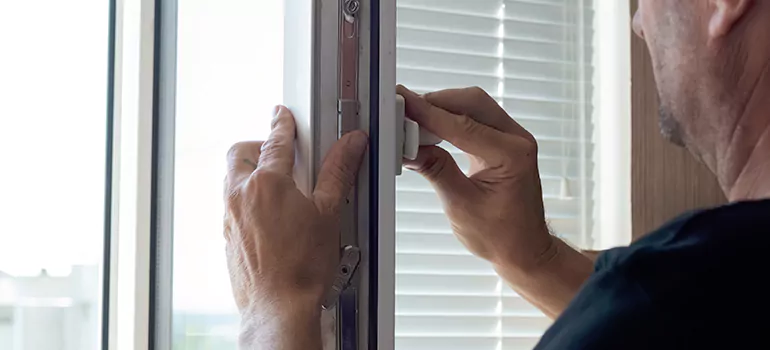 Custom Hopper Windows in Adelaide, South Australia